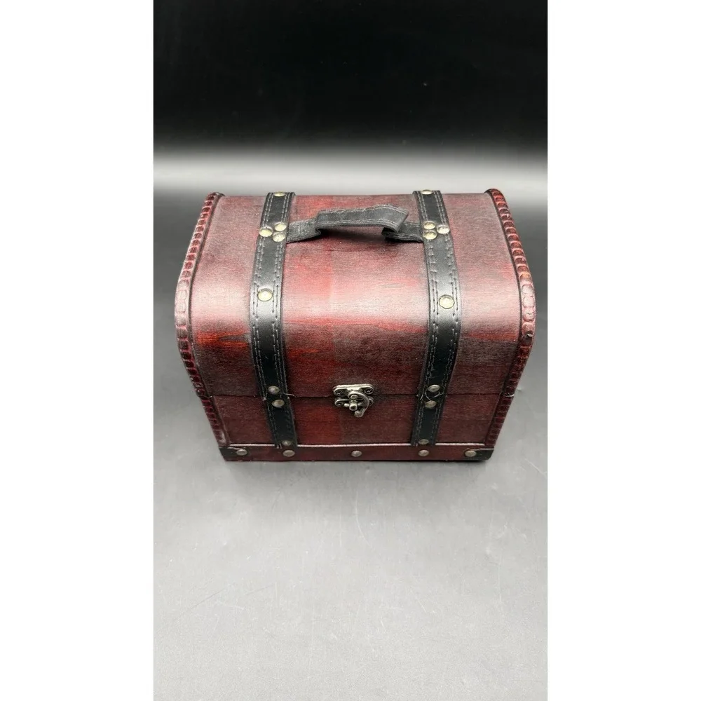 Wood And Leather Treasure Decorative Storage Wooden Chest Box With Lock And Lids